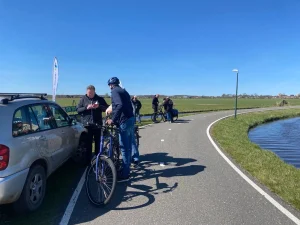 Aktie aan de Uitgeesterweg